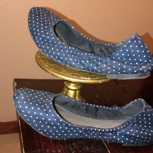 Size 11 flats